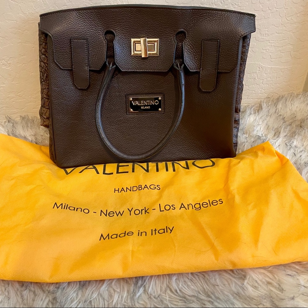 NW Valentino Omia Handbag W/crocodile Detailing